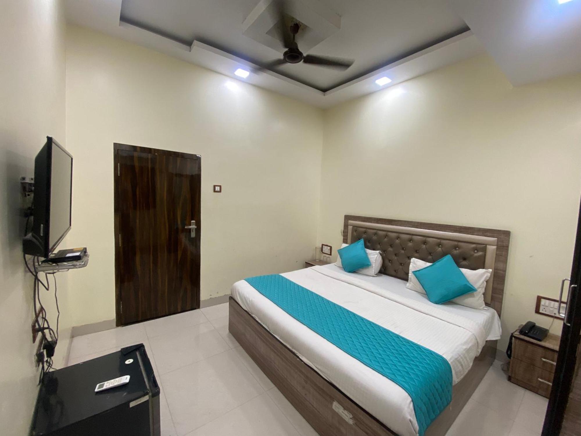 Hotel Apsara- Near J J Hospital Mumbai Dış mekan fotoğraf
