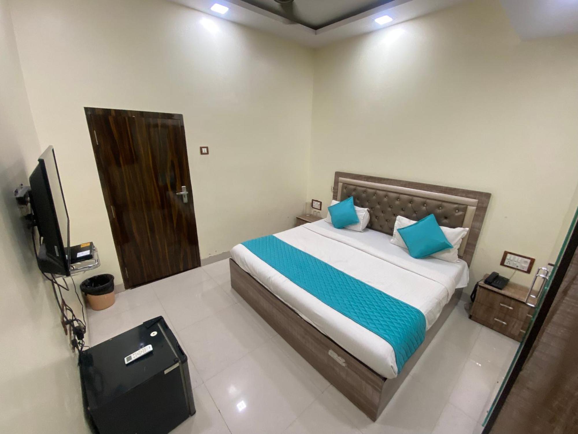 Hotel Apsara- Near J J Hospital Mumbai Dış mekan fotoğraf